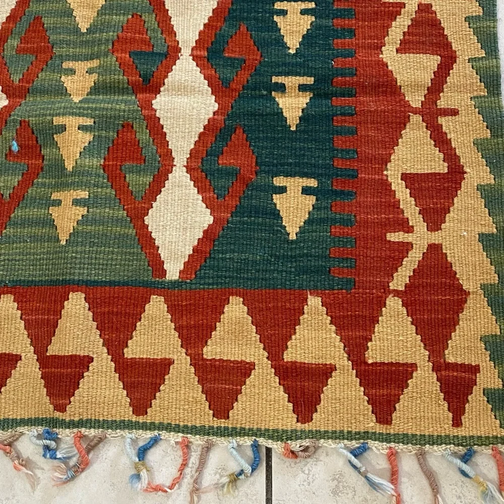 Vintage Bohemian Aztec Kilim Rug Wall Tapestry Accent Rug 50”X34”